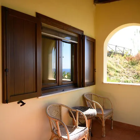 Курортный комплекс Villaggio Stella Del Sud & *