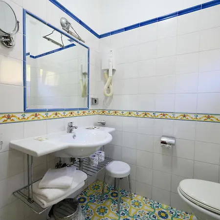 Курортный комплекс Villaggio Stella Del Sud & Пишотта